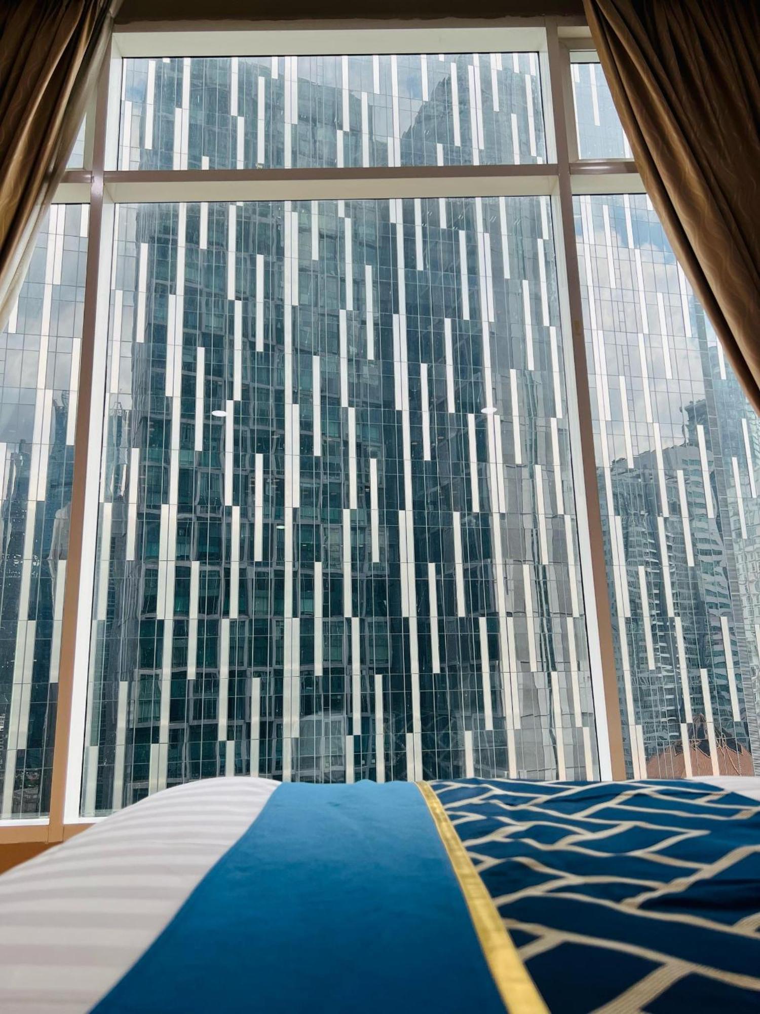 Soho Suites Klcc By Comfort Suites Kuala Lumpur Dış mekan fotoğraf