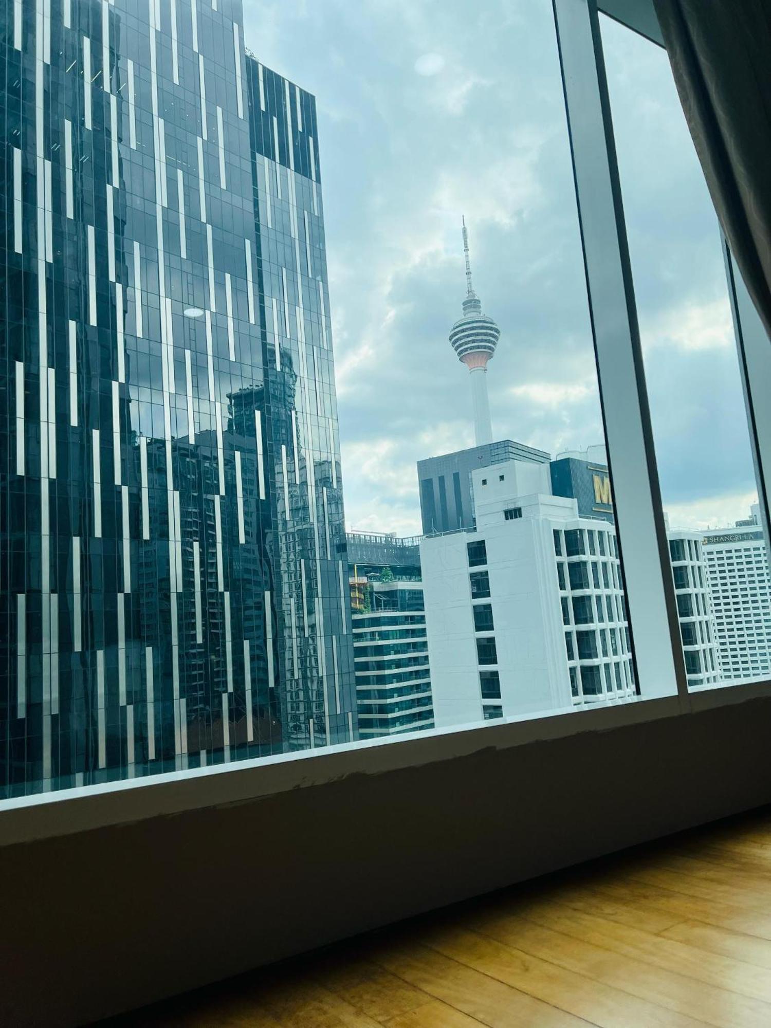 Soho Suites Klcc By Comfort Suites Kuala Lumpur Dış mekan fotoğraf