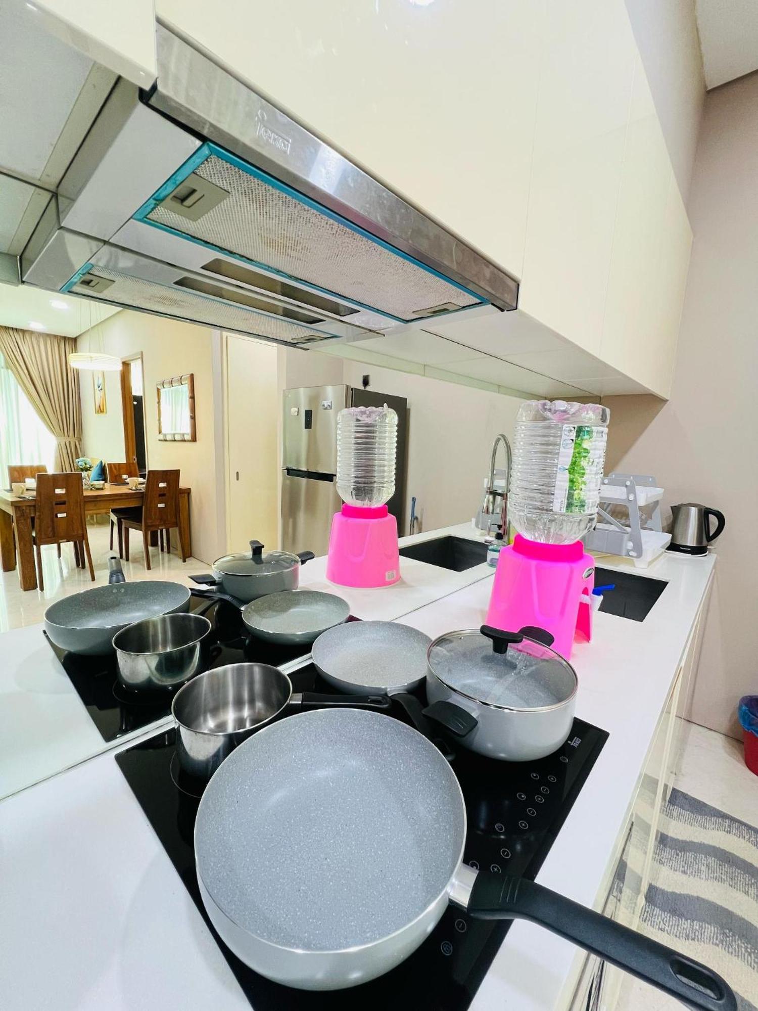 Soho Suites Klcc By Comfort Suites Kuala Lumpur Dış mekan fotoğraf